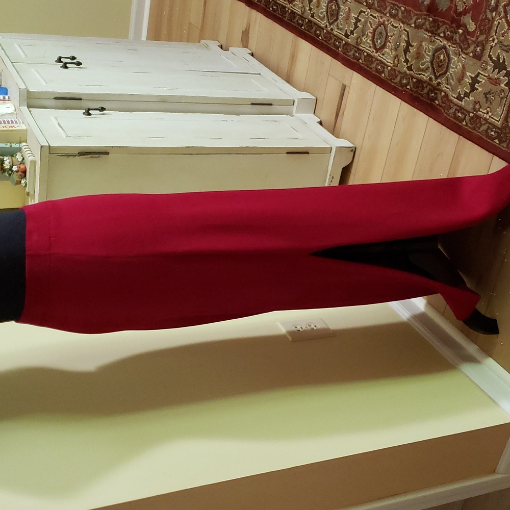 St John full length knit skirt - Picture 2 of 3